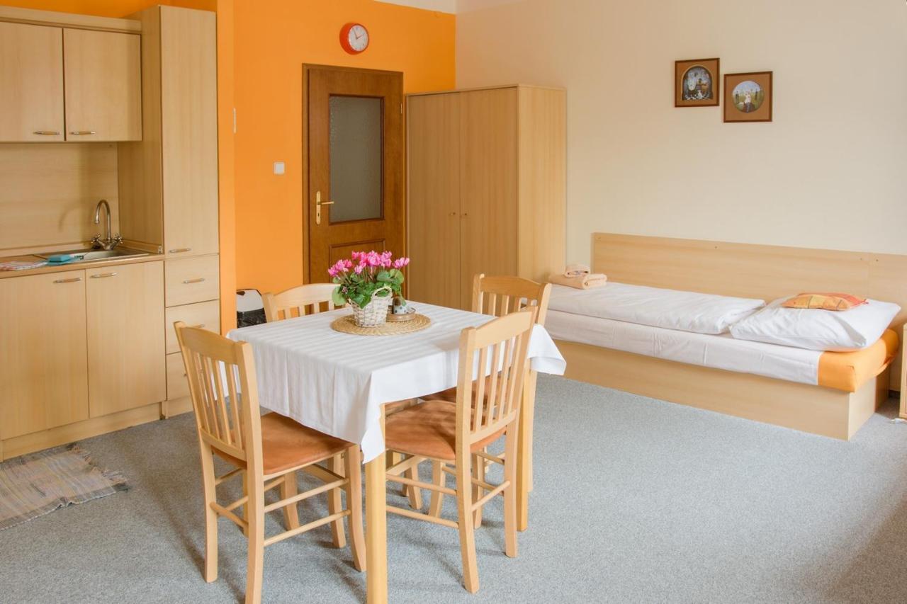 Apartmany A.Sa กัชแปร์สแก ฮอรี ภายนอก รูปภาพ