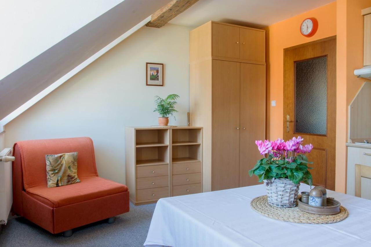 Apartmany A.Sa กัชแปร์สแก ฮอรี ภายนอก รูปภาพ